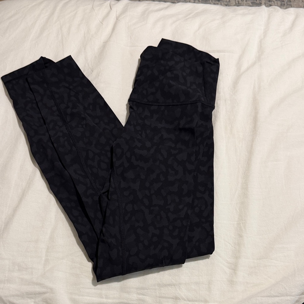 Lululemon Black cheetah Leggings
